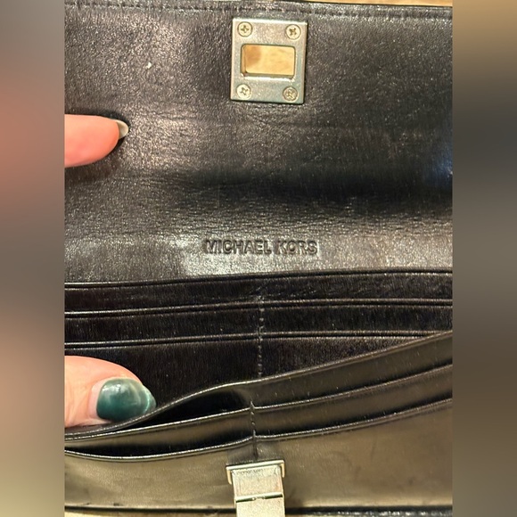 Michael Kors Natalie Heritage Signature Logo Wallet - Picture 4 of 12